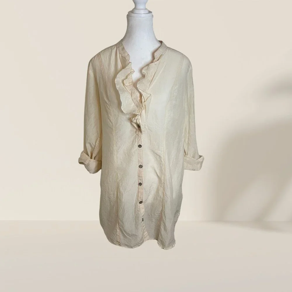 H&M Ruffled Button-Up Blouse – Size 14 🤍 Feminine & Chic